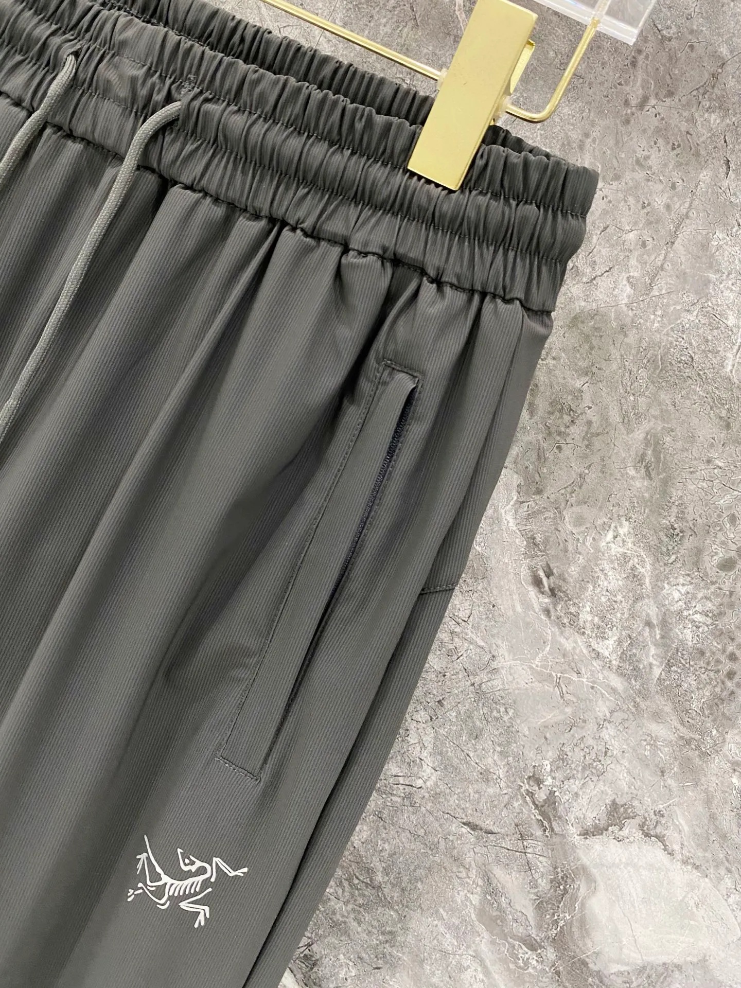 New Arrival ！ Quality ！ 。 Breathable ！ Quality。 ， Breathable， Breathable ！ ！ Sizes:XL-5XL